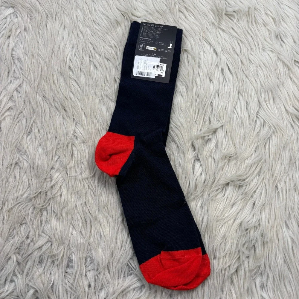 NWT Happy Socks x The Beatles Embroidered Crew Socks Organic Cotton Navy Red